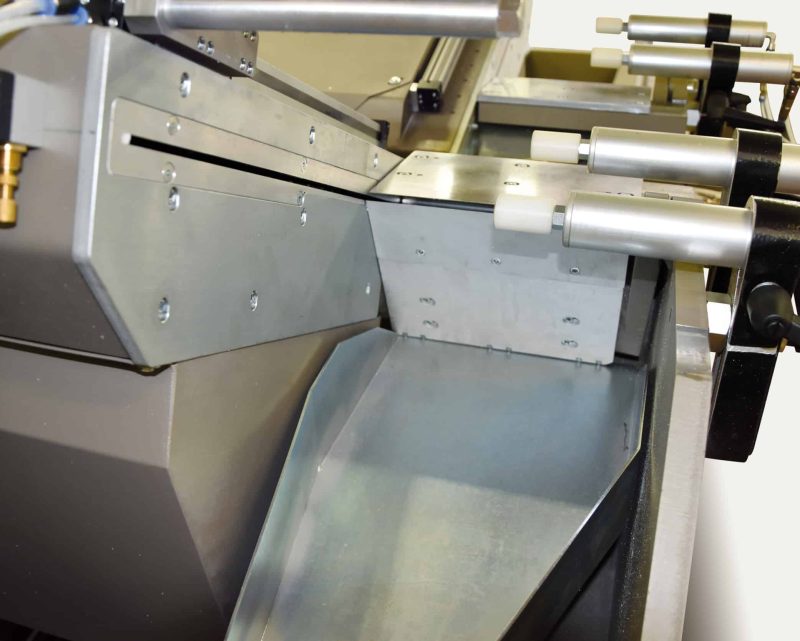 PERTICI Dubbele Verstekzaagmachine type 550 TSE (1)