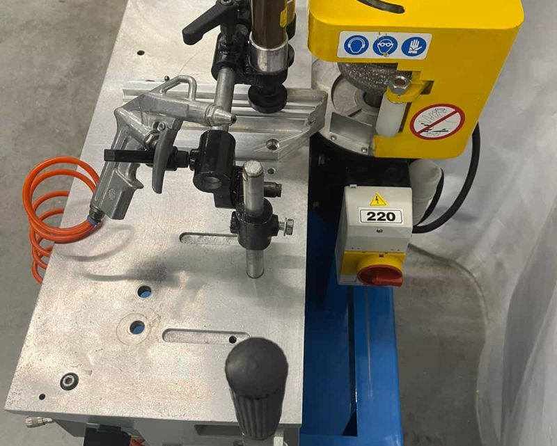 PERTICI UNIVER ML 144.(3)JPG