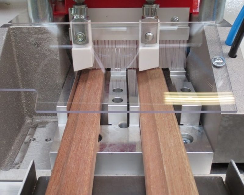 RAPID Glaslijstenzaagmachine type GLX (4)