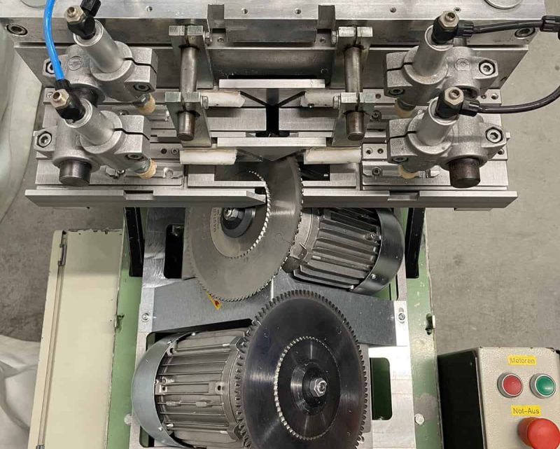 URBAN Glaslijstenzaagmachine GLS 200 P (gebruikt) (2)